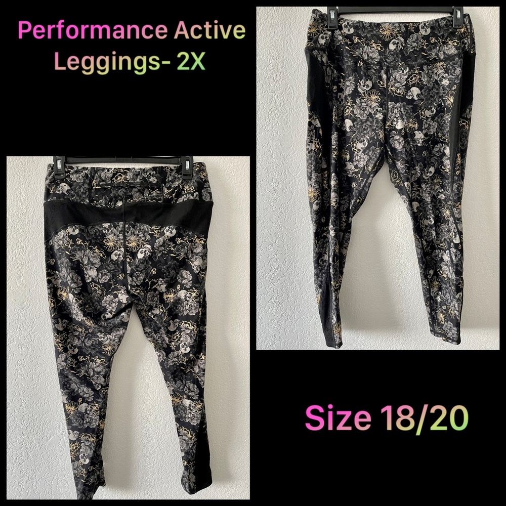 Torrid- Performance Active Leggings Size- 18/20